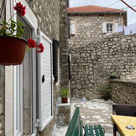 Apartment Njegos Perast Exteriér fotografie